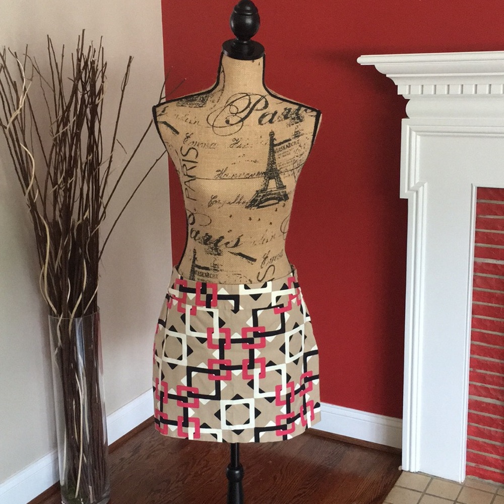 NWT Cute & Simple Old Navy Skirt size 6